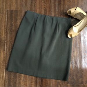 J. Jill Army Green Stretch Pull On Skirt
